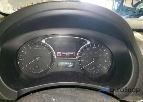 2015 Nissan Altima 2.5 z USA, uszkodzony, nr VIN 1N4AL3AP5FN362996